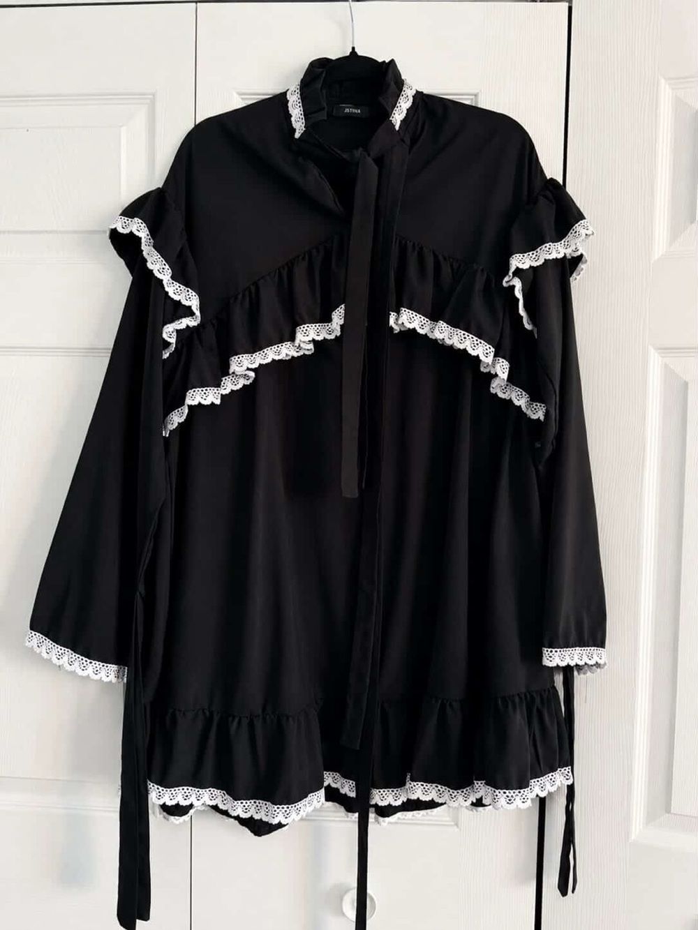 Women’s Black White Gothic Dress Oversized Victorian Style
